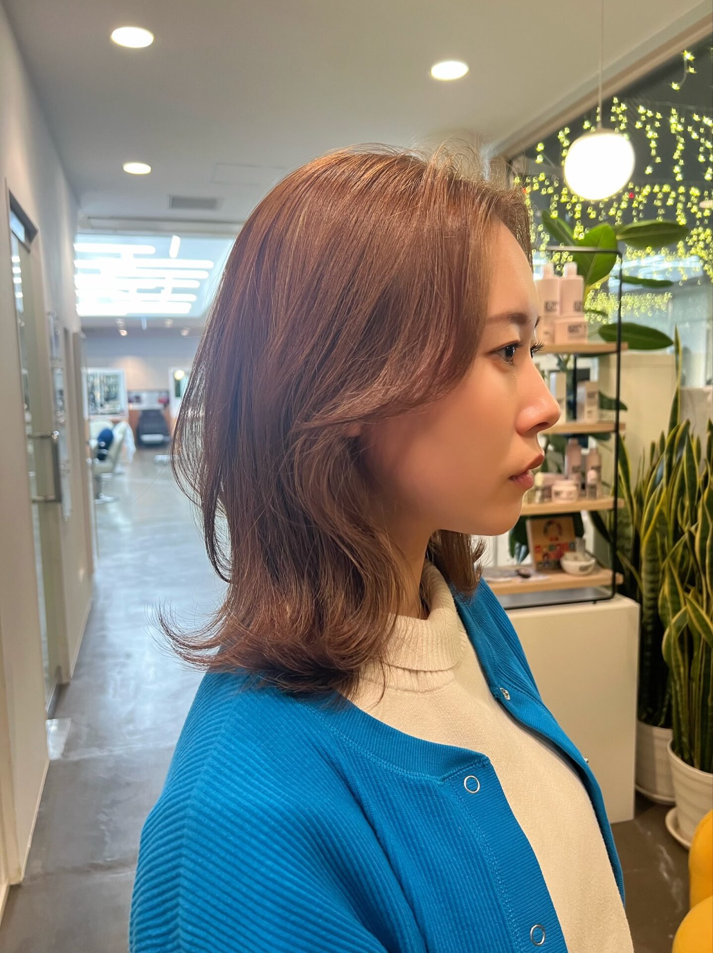 くびれヘア×レイヤーカット