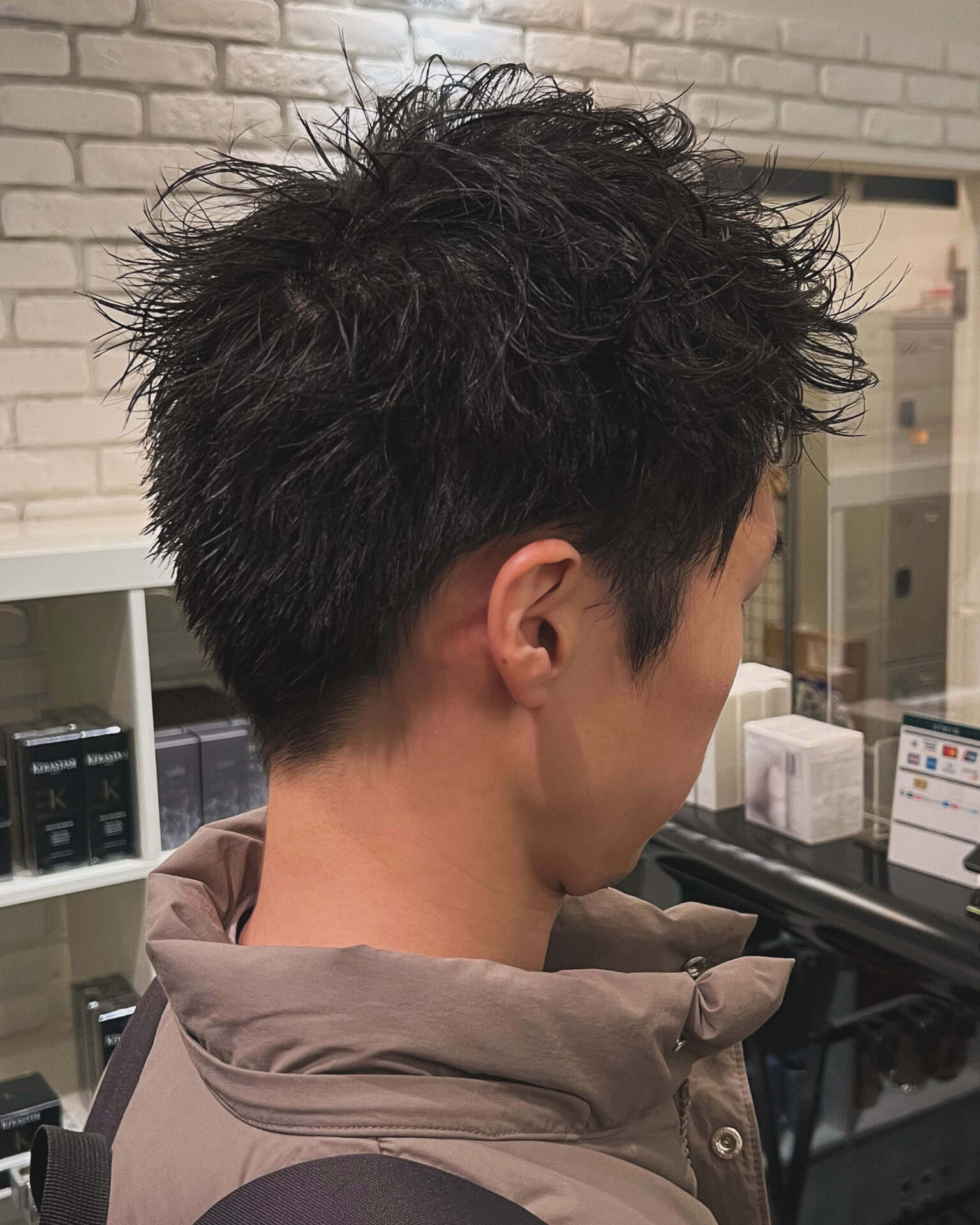 スパイキーショート