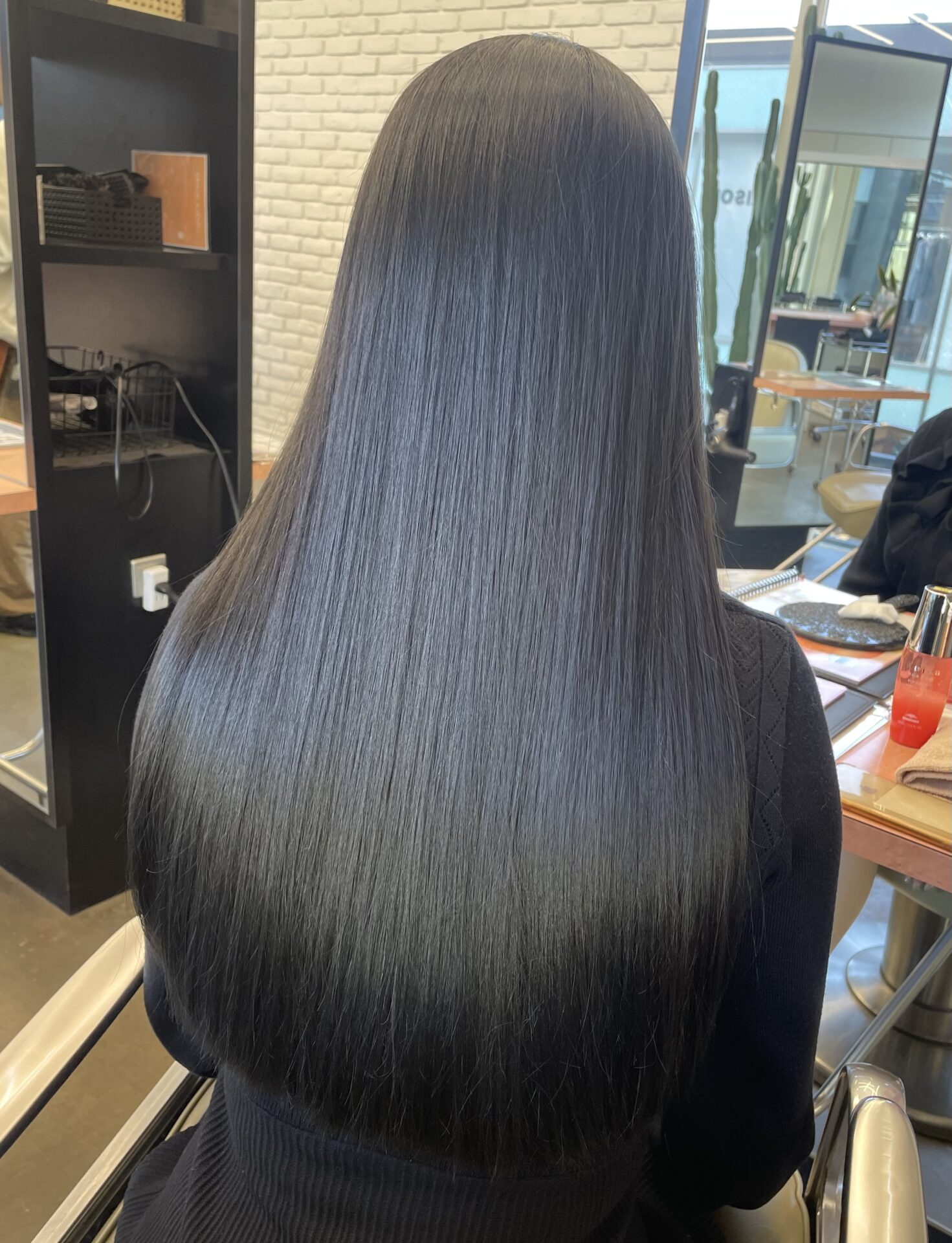 夏のダメージケアと巻ける縮毛矯正