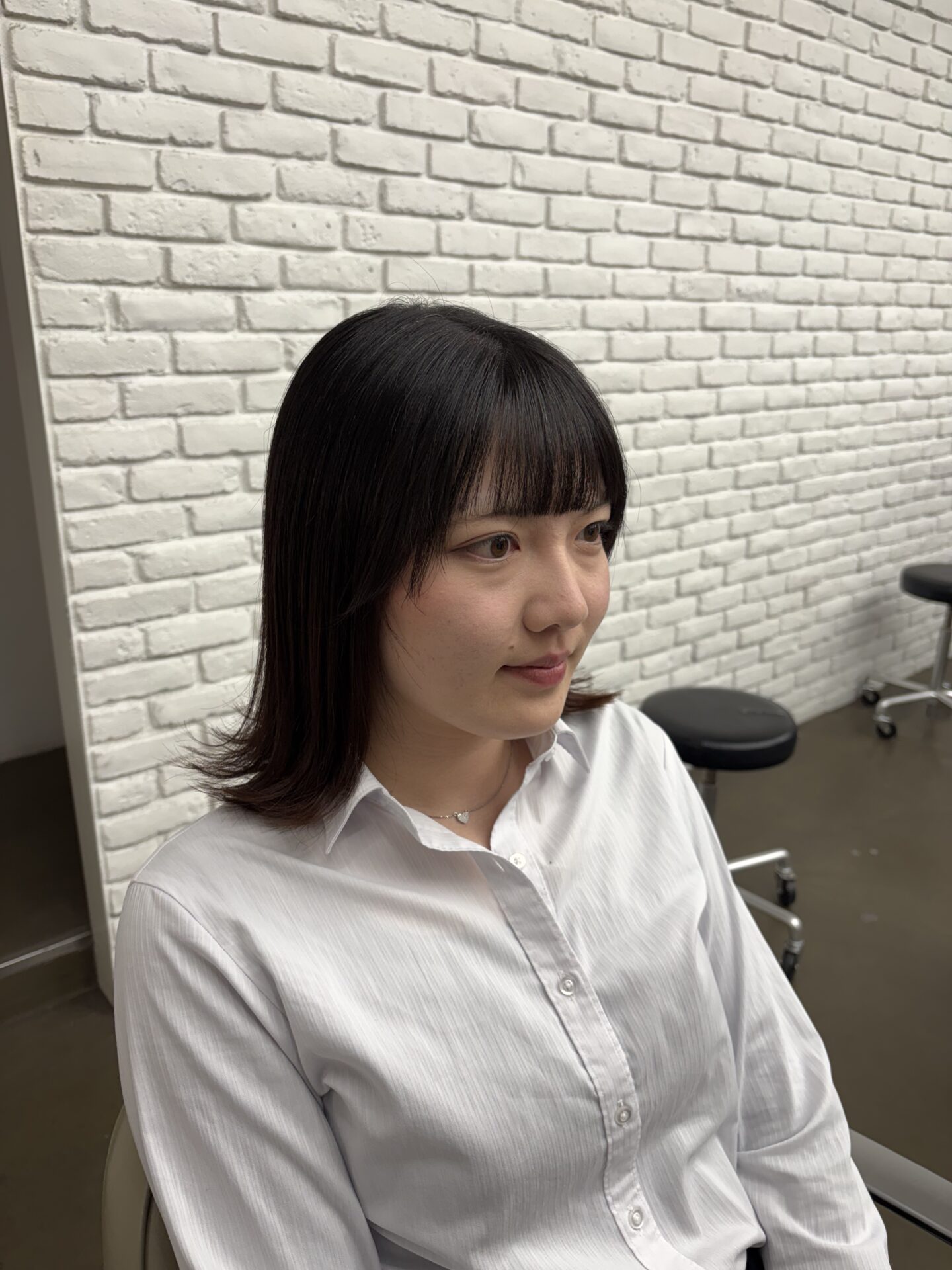 引き続きのボブカットレッスン