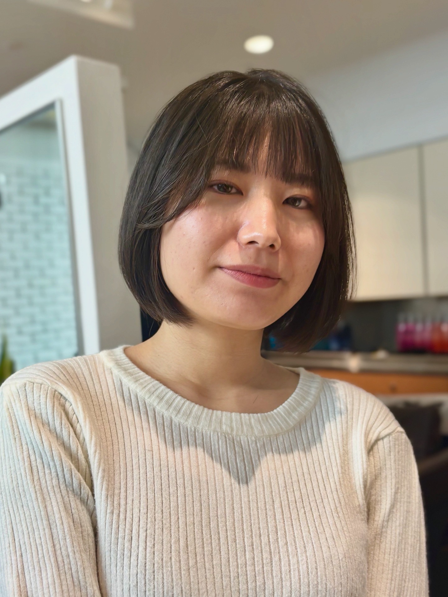 前下がりボブカット