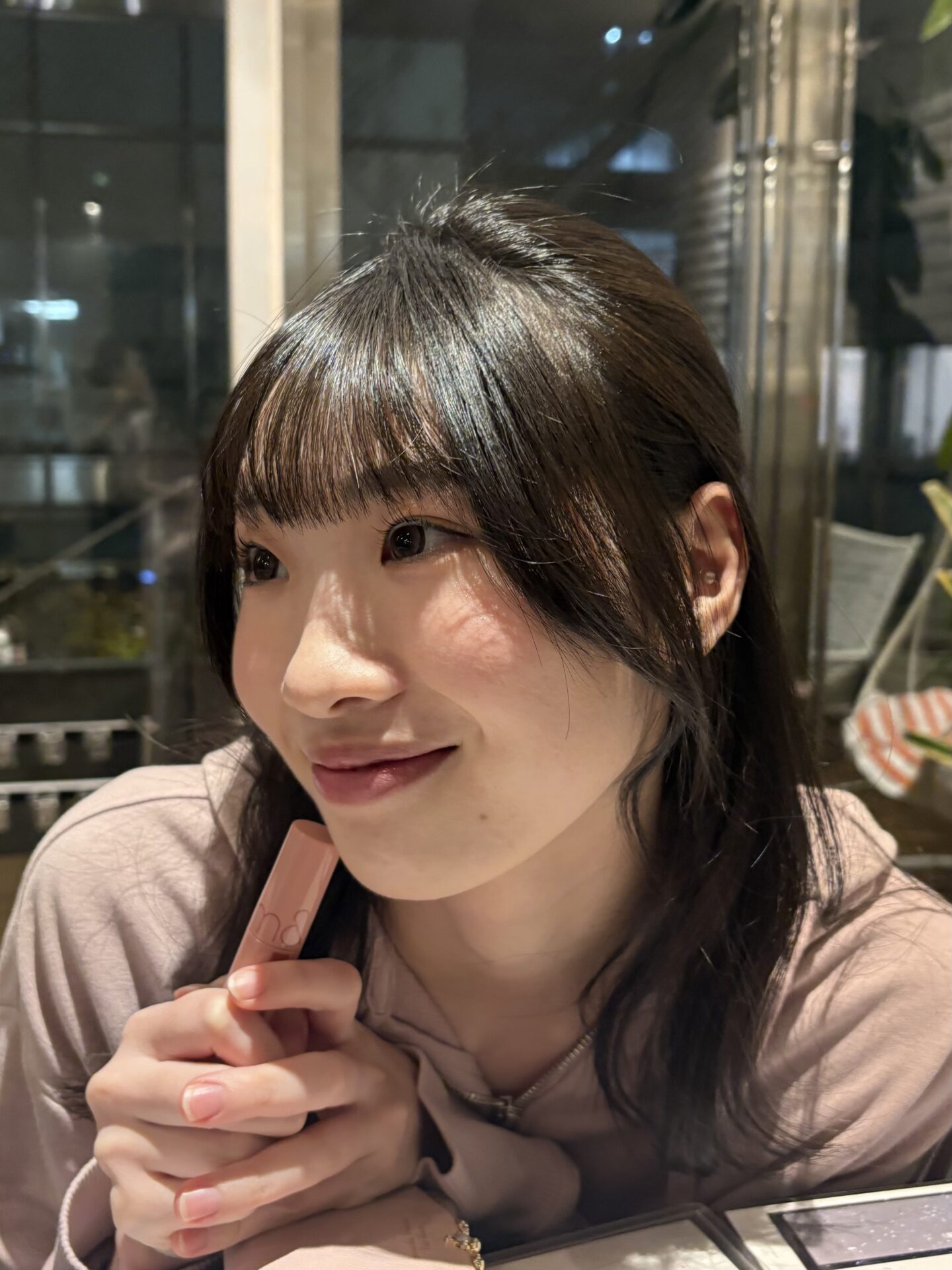 顔まわりカット